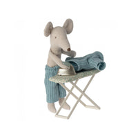 Mouse Iron and Ironing Board